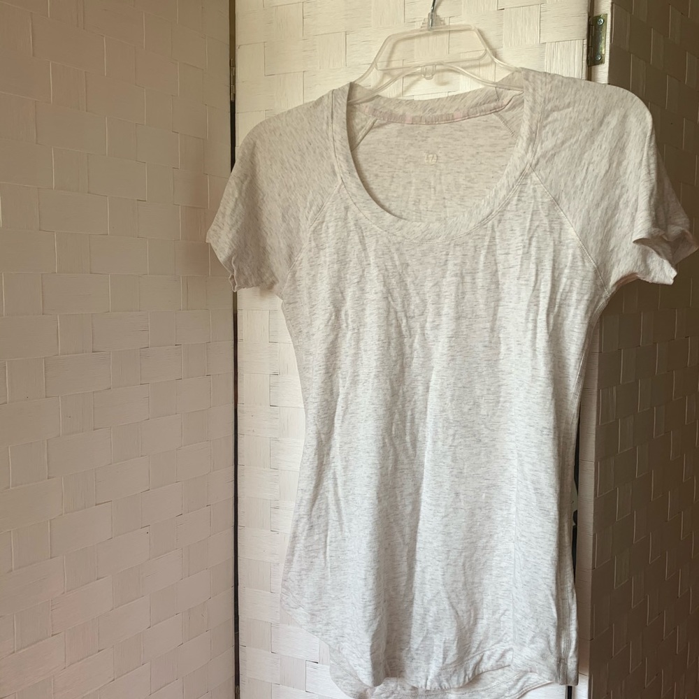 Lululemon Scoop Neck Tee